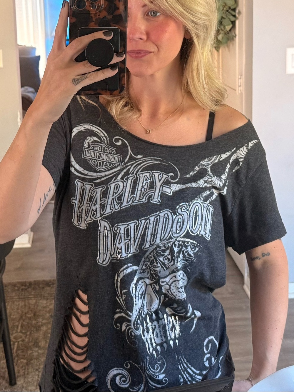 Harley-Davidson Black Distressed Off-Shoulder Graphic Tee